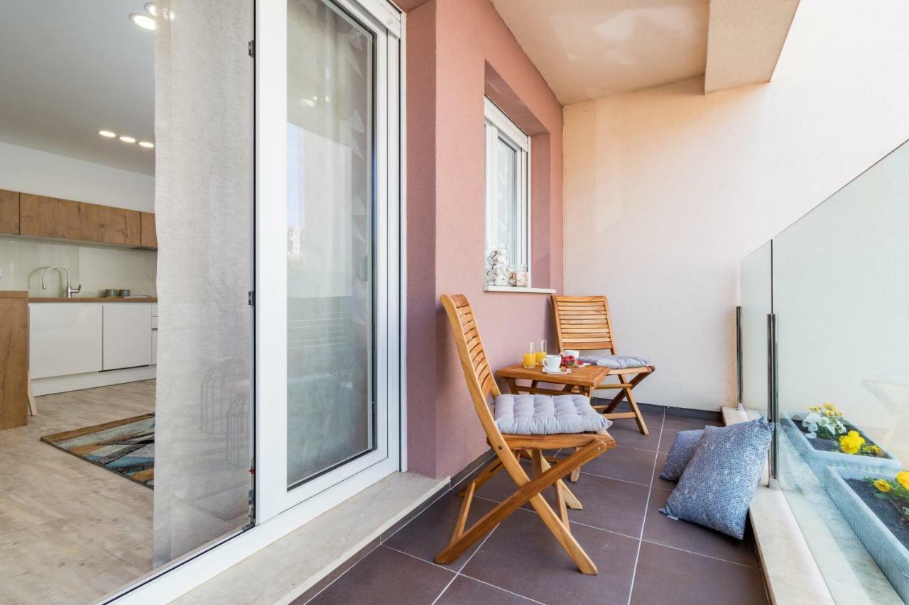 Monte Paradiso Deluxe Apartamento PUY Exterior foto